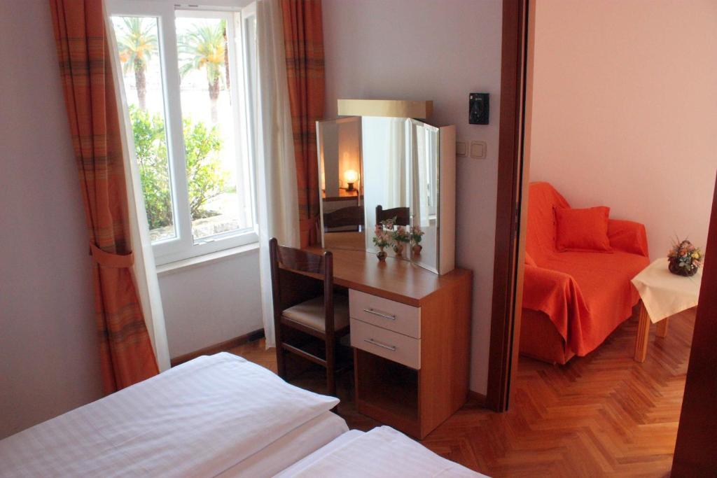 Hotel Concordia Trogir Room photo